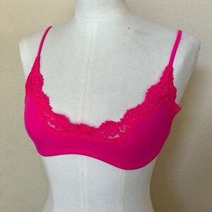 Skims Scoop Bralette